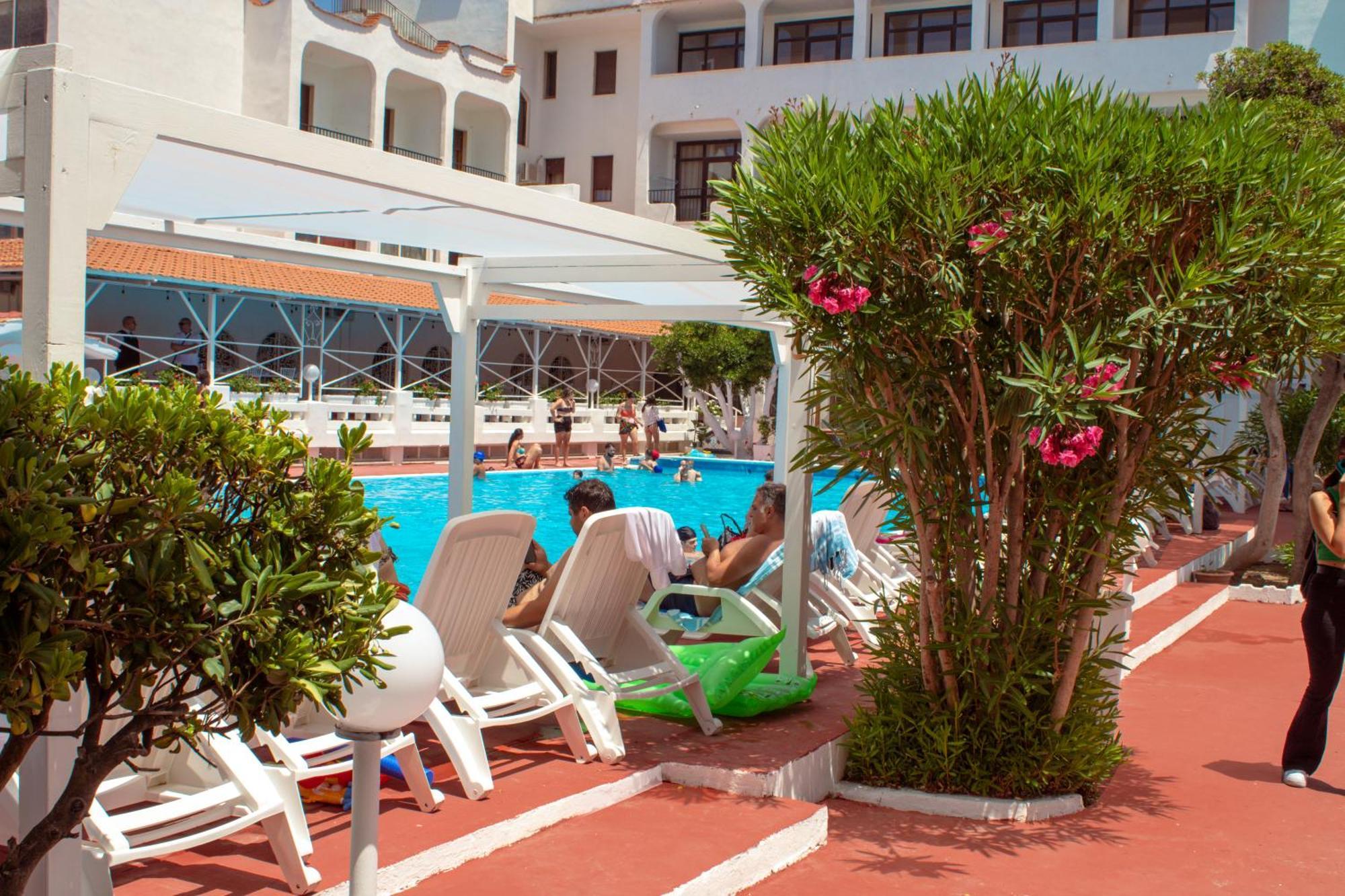 International Resort Mondragone Ngoại thất bức ảnh